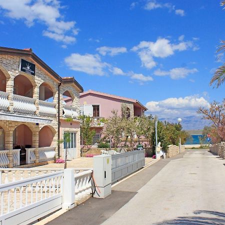 Apartments Almond Vir Exterior photo